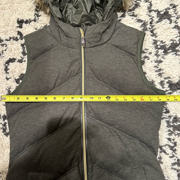 MK reversible vest. - Picture 14 of 15